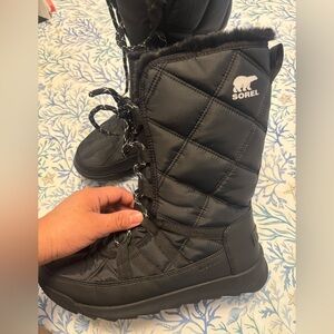 Sorel Black Fleece-Lined Boots